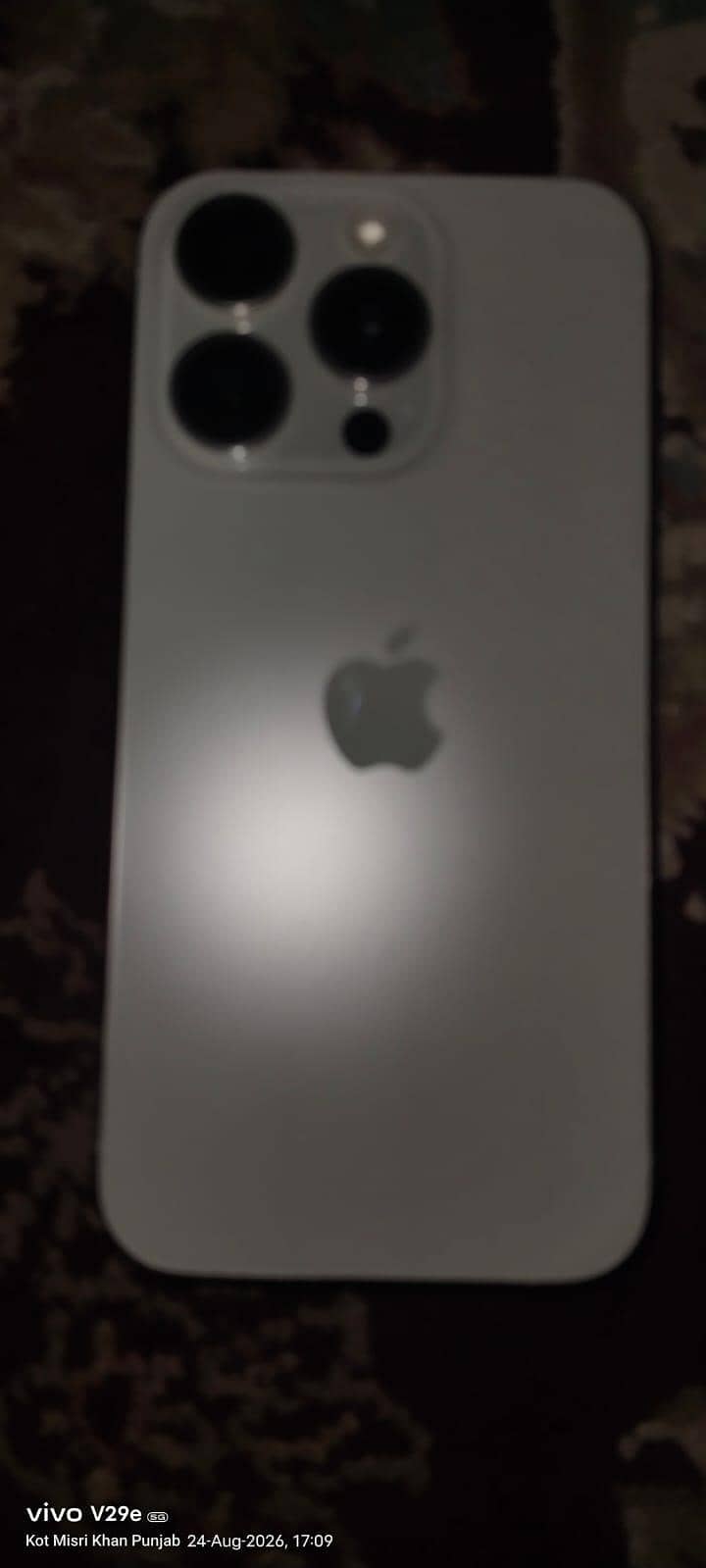 Apple iPhone 15 Pro 2