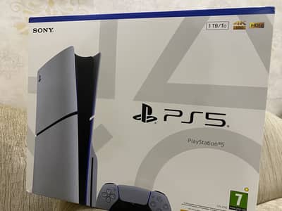 PS5 SLIM BRAND NEW 1TB DISC VERSION