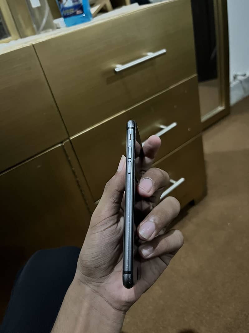 Apple iPhone SE 1