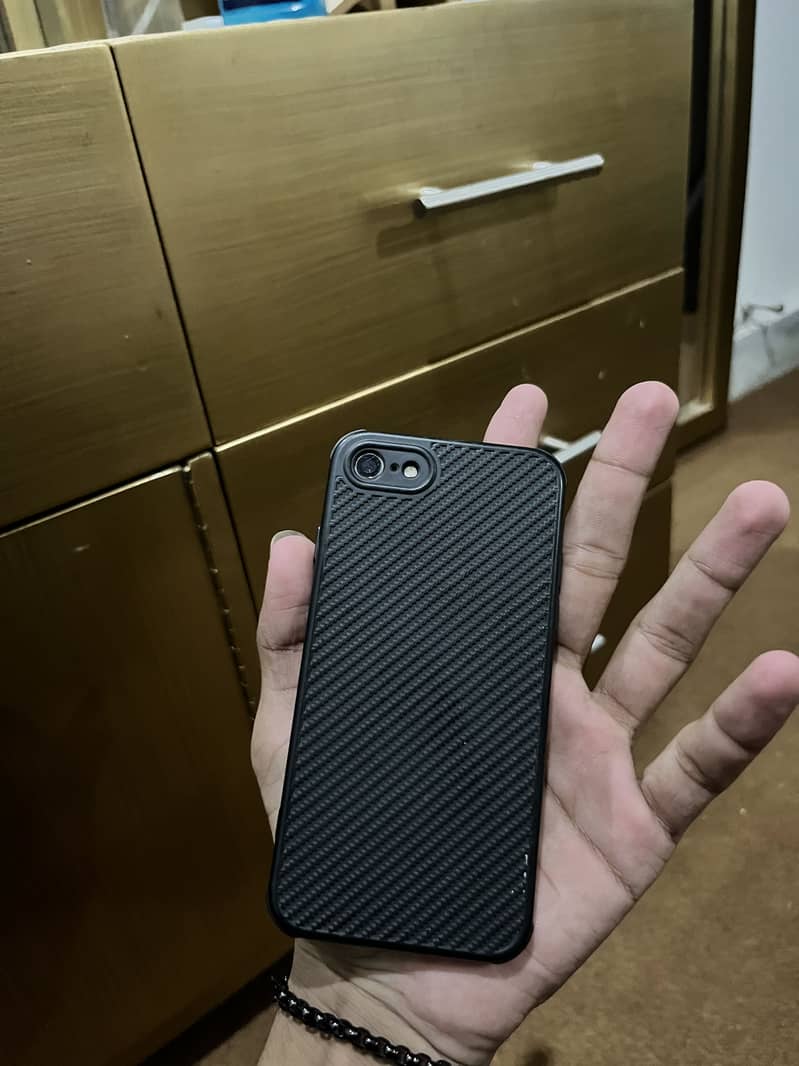 Apple iPhone SE 2