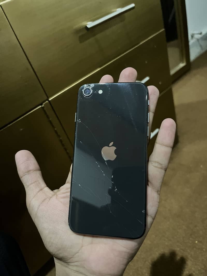 Apple iPhone SE 3