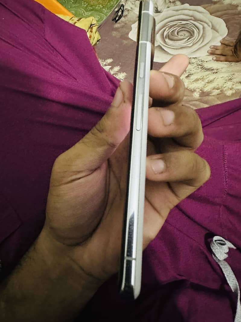 Google Pixel 7 Pro 4