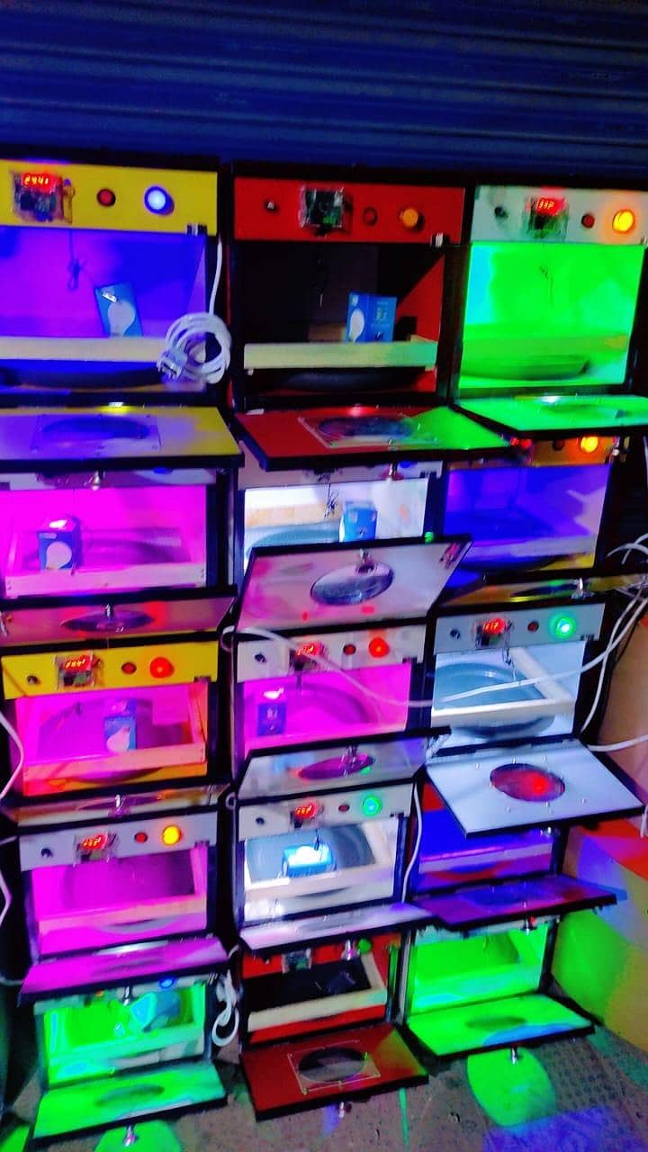 incubator 4