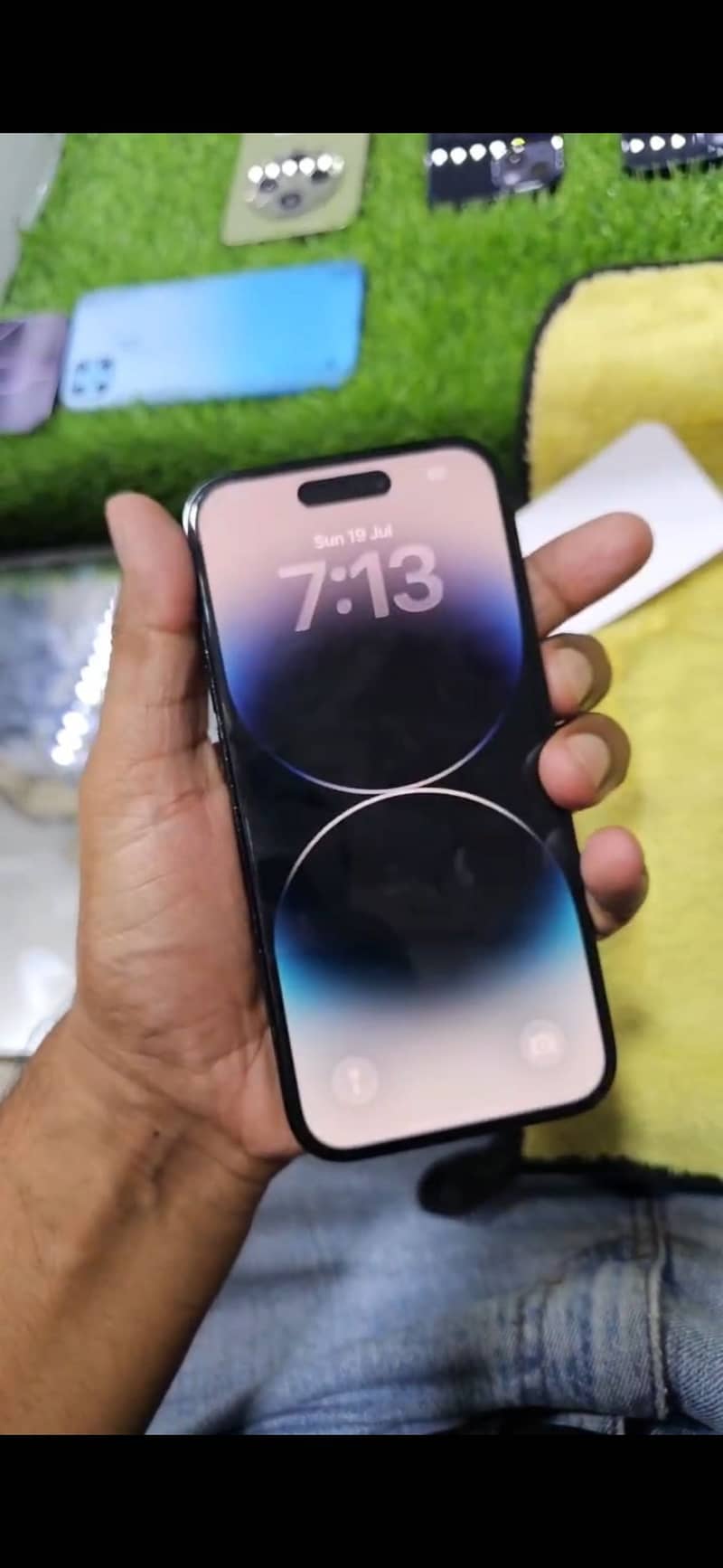 Apple iPhone 15 Pro 3