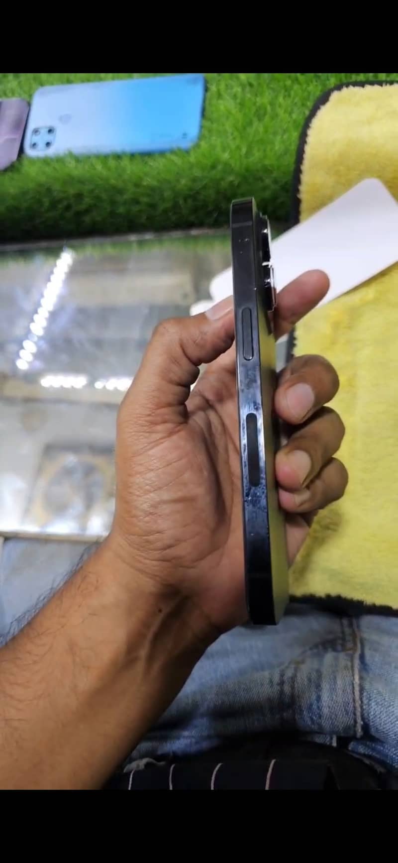 Apple iPhone 15 Pro 5
