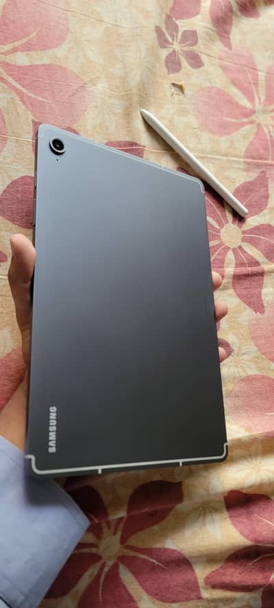 Galaxy Tab s10 FE 5G 128 gb 8