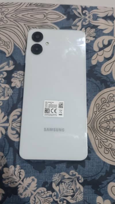 Samsung Mobile A06