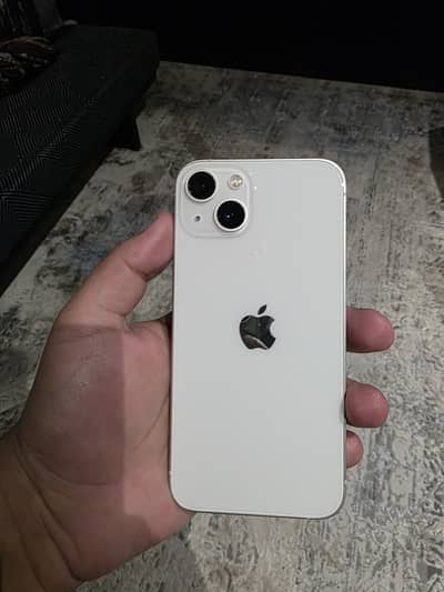 Apple iPhone 13