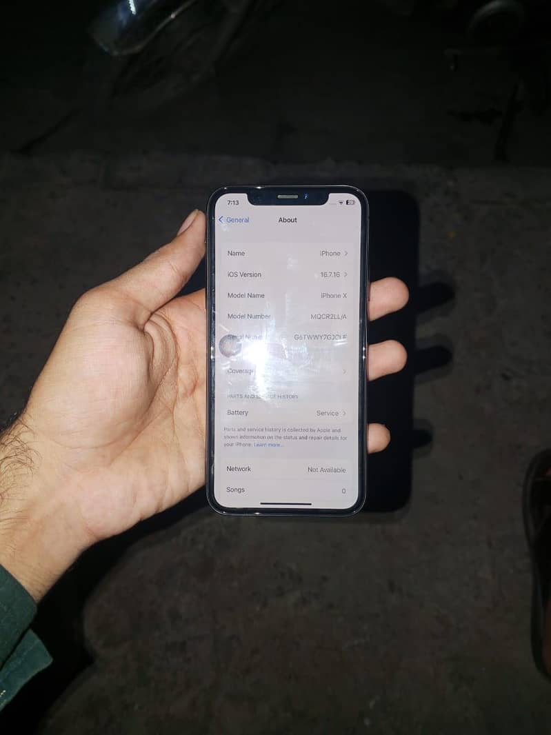 Apple iPhone X 3