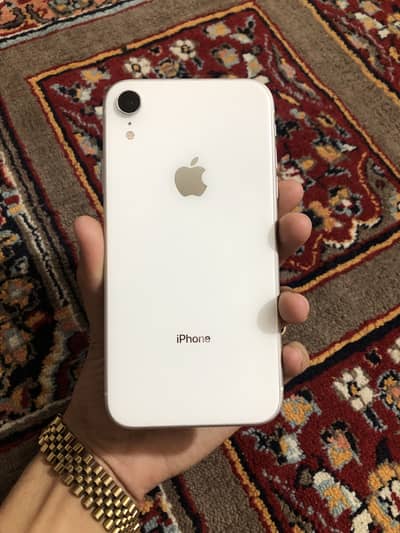 Apple iPhone XR