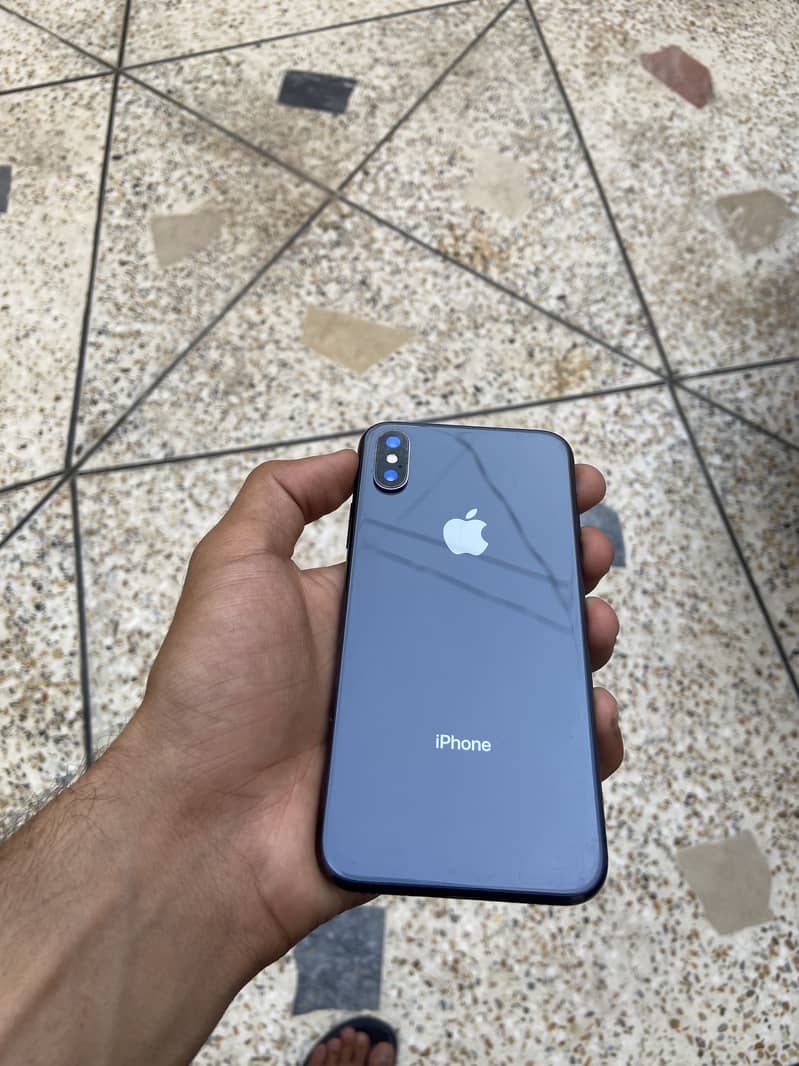 Apple iPhone X 1