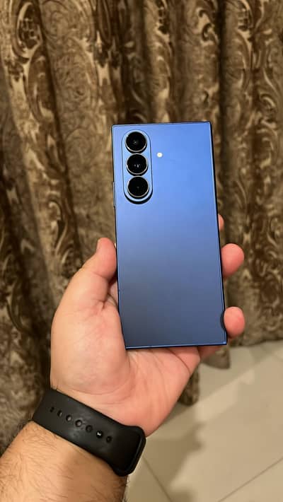 Samsung Galaxy Z Fold 7 – 256GB / 12GB RAM