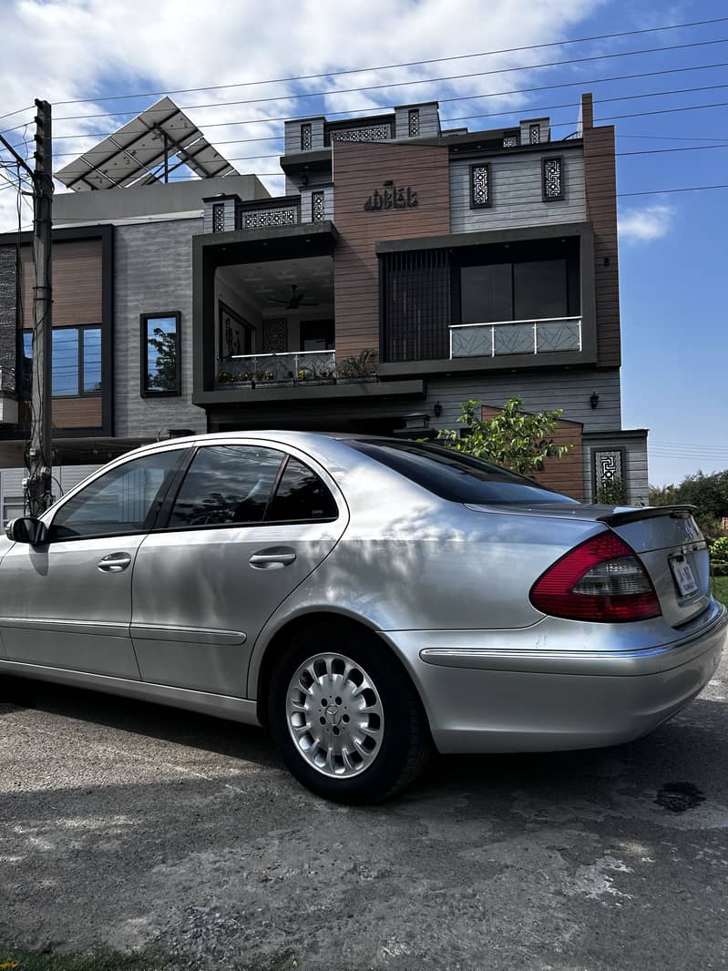 Mercedes E Class 2003 6
