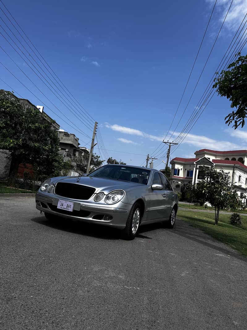 Mercedes E Class 2003 7
