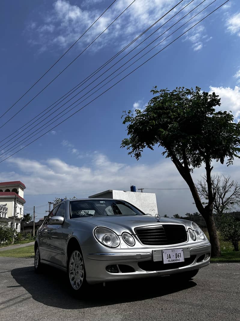 Mercedes E Class 2003 11