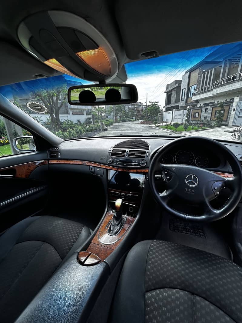 Mercedes E Class 2003 15