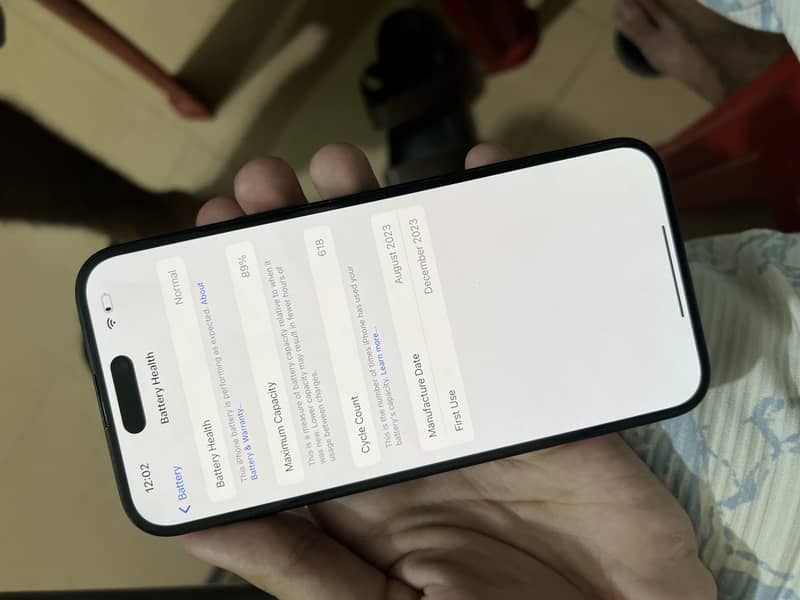 Apple iPhone 15 plus 4