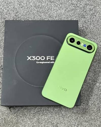 Vivo X300 FE