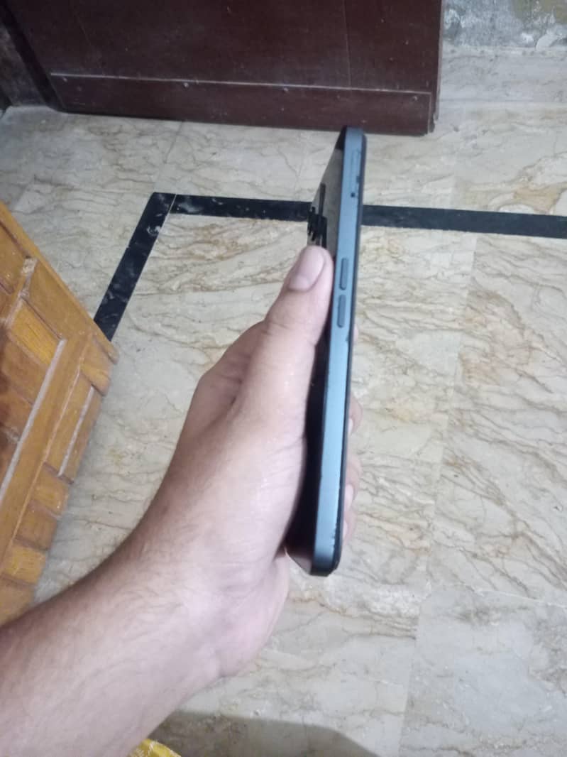 Realme C35 2
