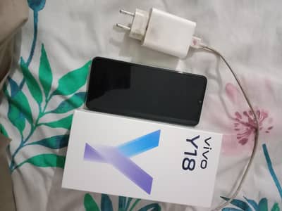Vivo Y18