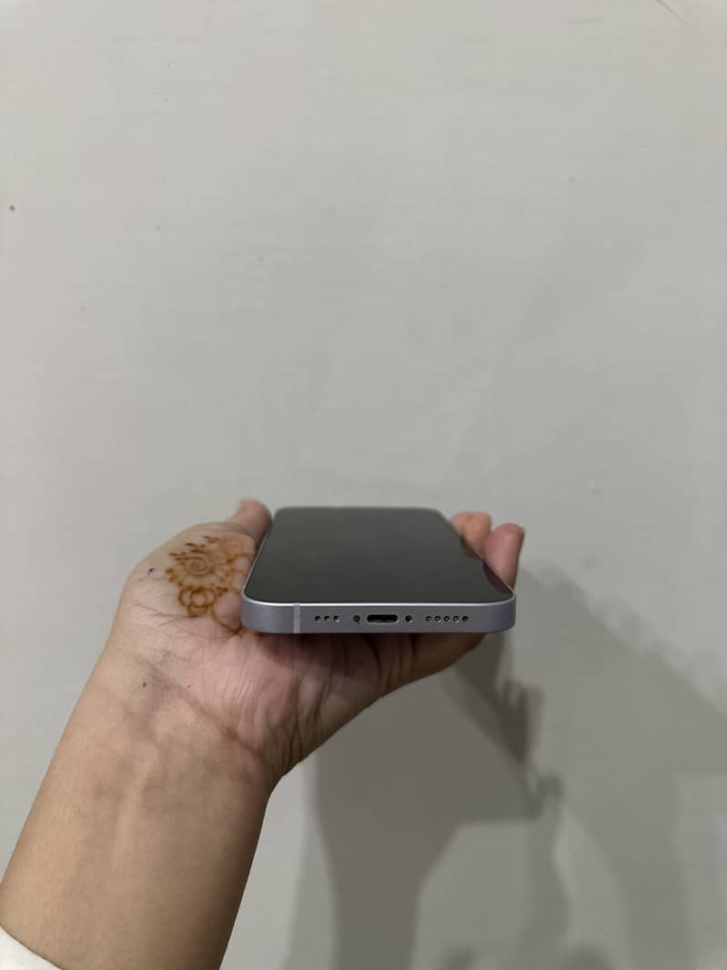 Apple iPhone 14 2