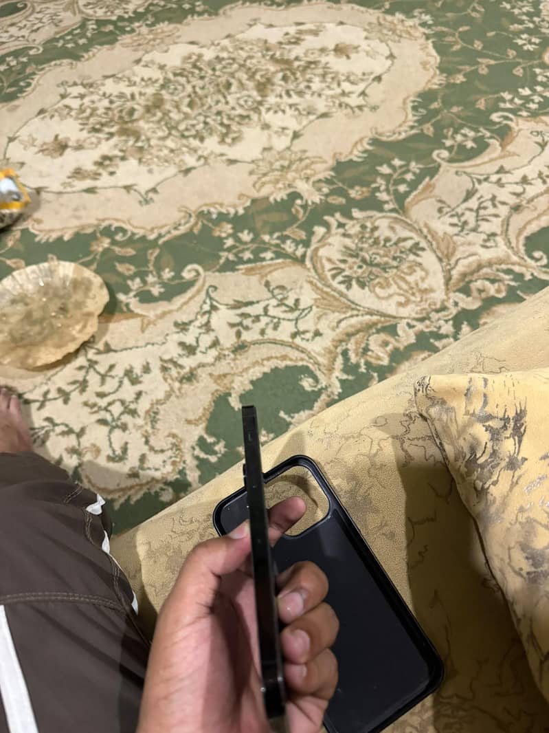 iphone 14pro max 2