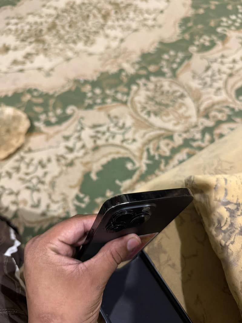 iphone 14pro max 3