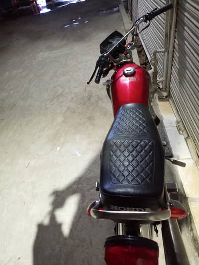 Honda 125 2017 model 03183919103