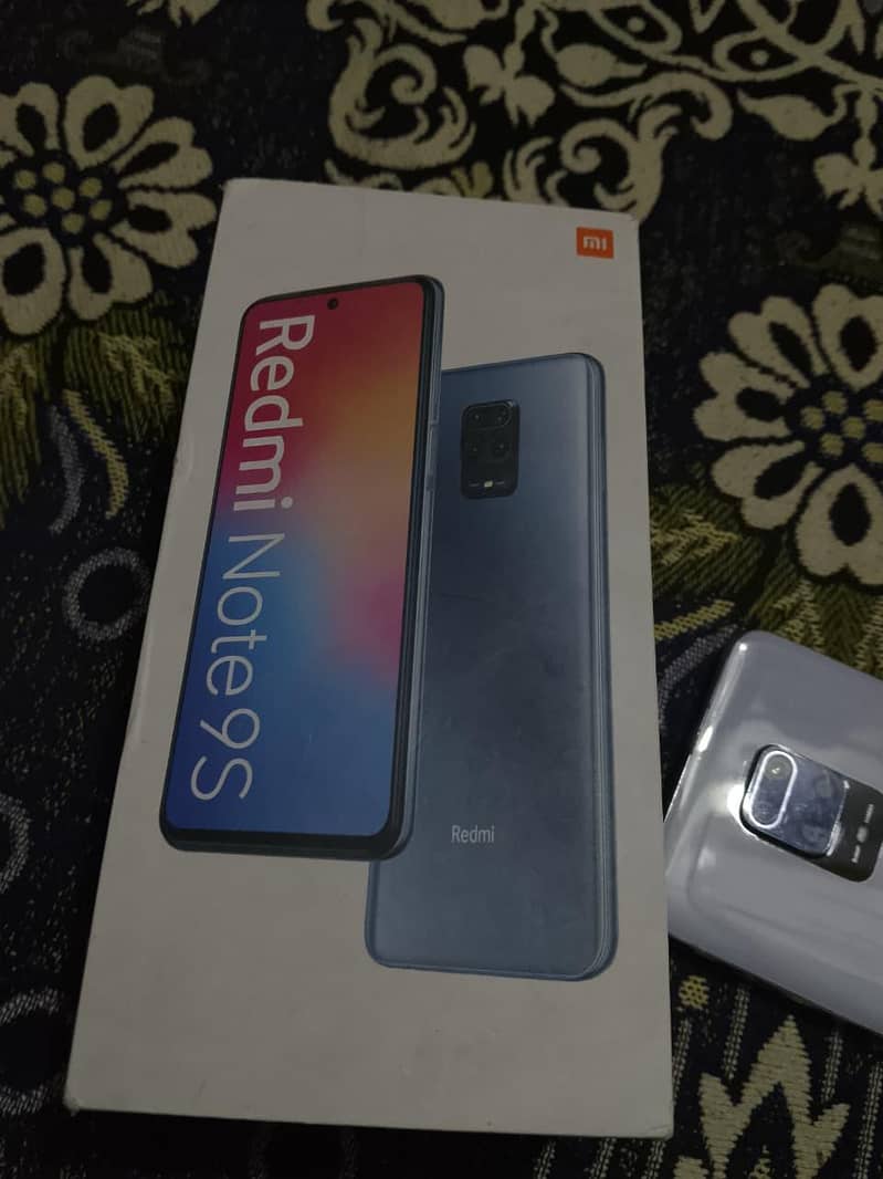Xiaomi Redmi Note 9S 4