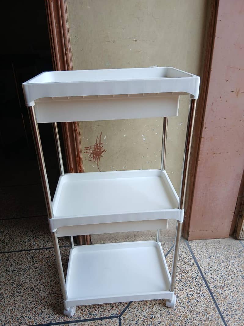 imported trolleys 0