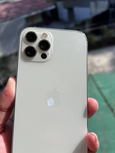 Apple iPhone 12 Pro