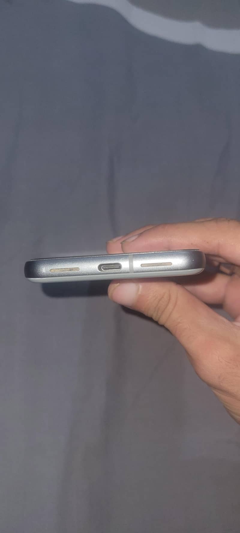 Google Pixel 8 3