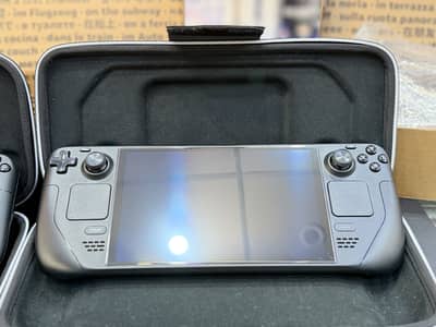 Steam deck OLED 512gb and 1tb slightly used 10/10