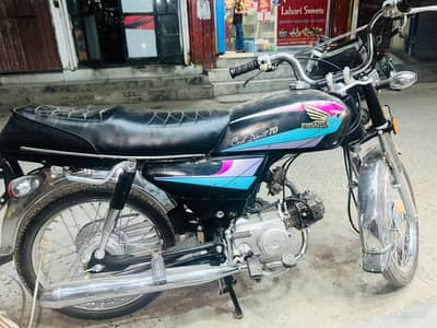 Mukammal bike original Honda 70cc