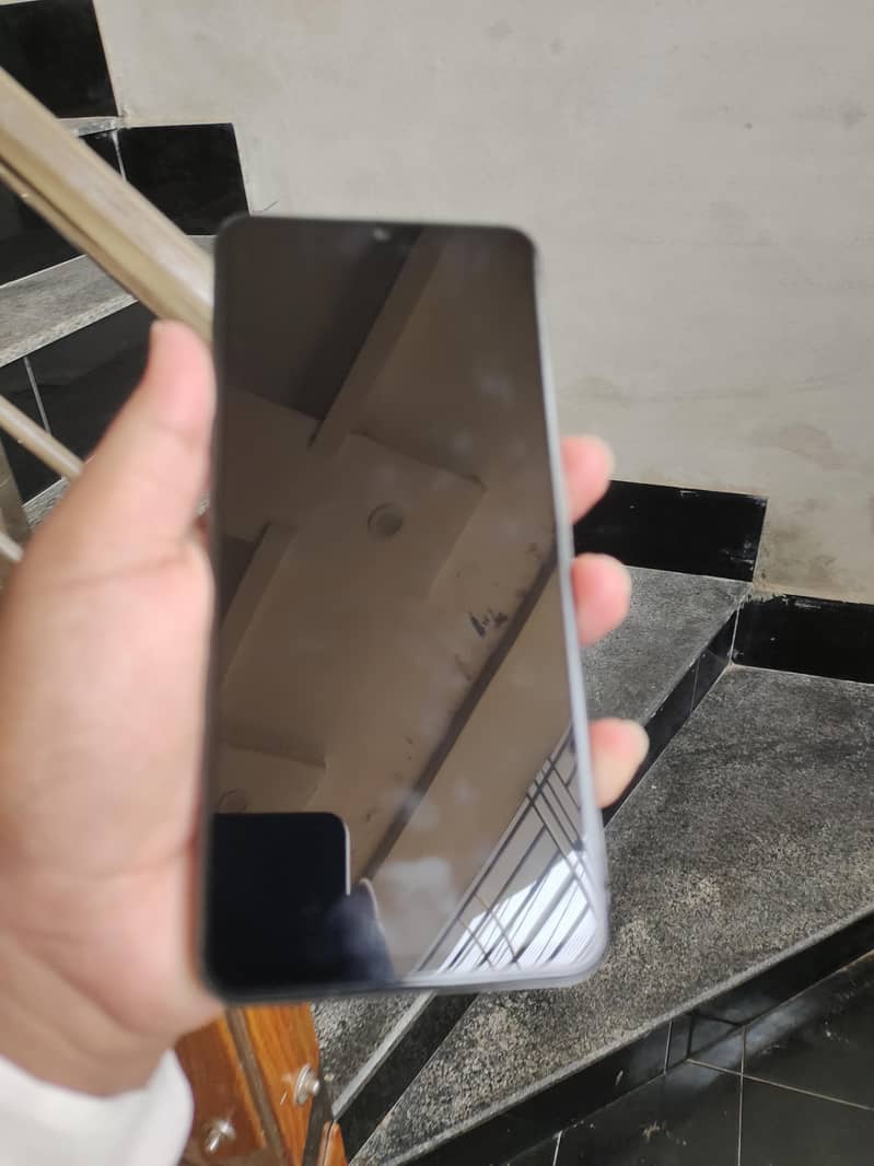 Realme Note 60x 7