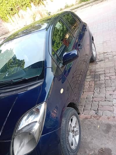 Toyota vitz 2006/2009