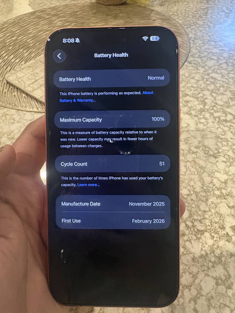 Apple iPhone 17 Pro Max 4