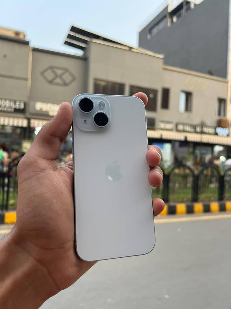 Apple iPhone 15 0