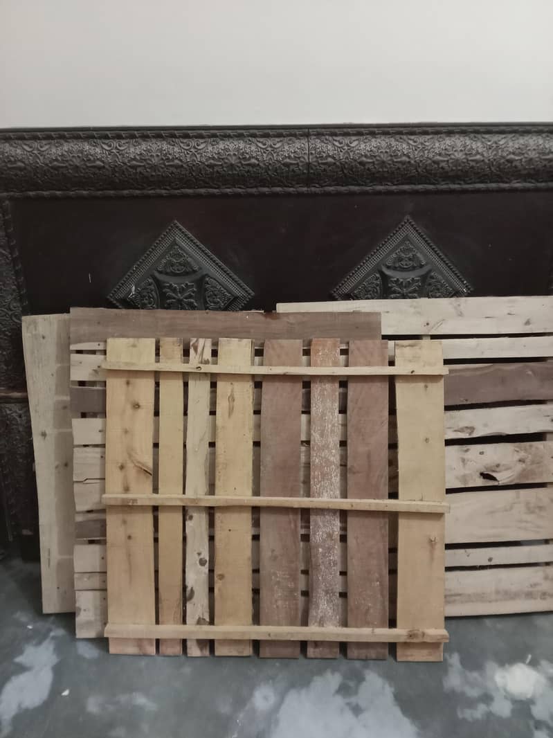good condition bed 2