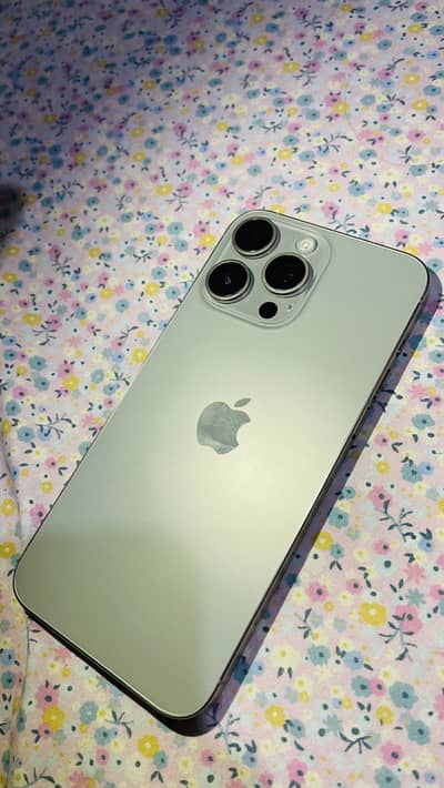 Apple iPhone 15 Pro Max