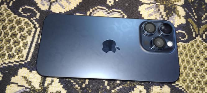Apple iPhone 15 Pro Max