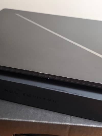 ASUS ROG Zephyrus G16 – RTX 5070 Gaming Laptop 
