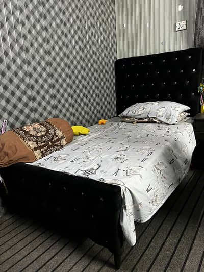 Single bed for sale