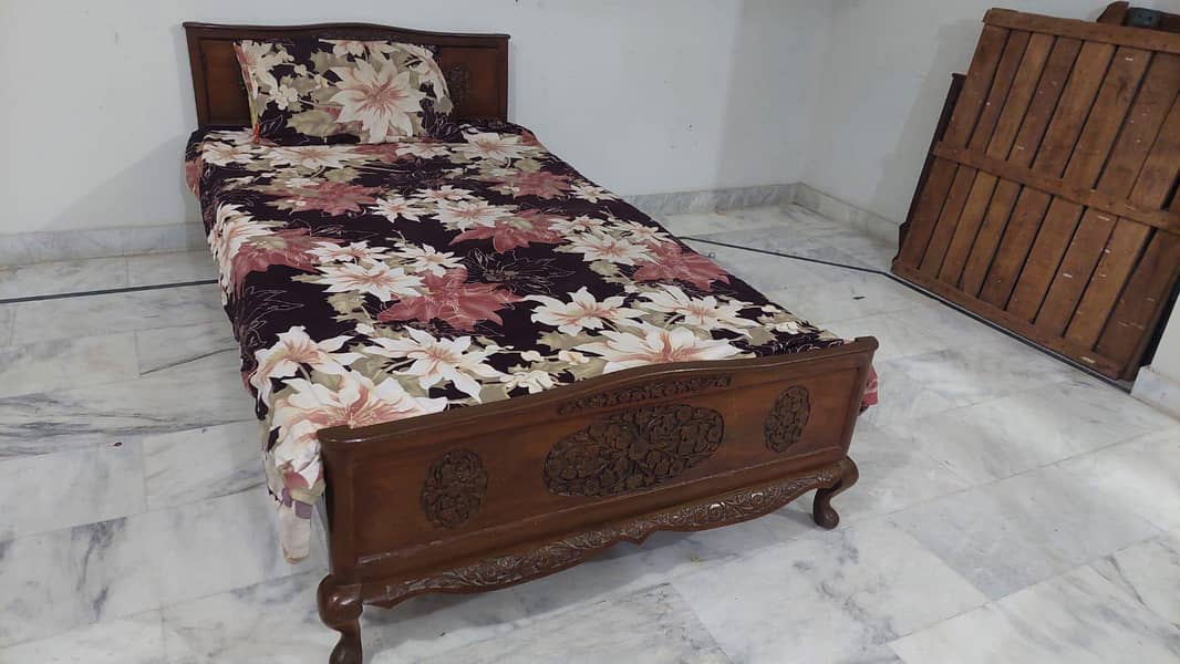 single bed 0