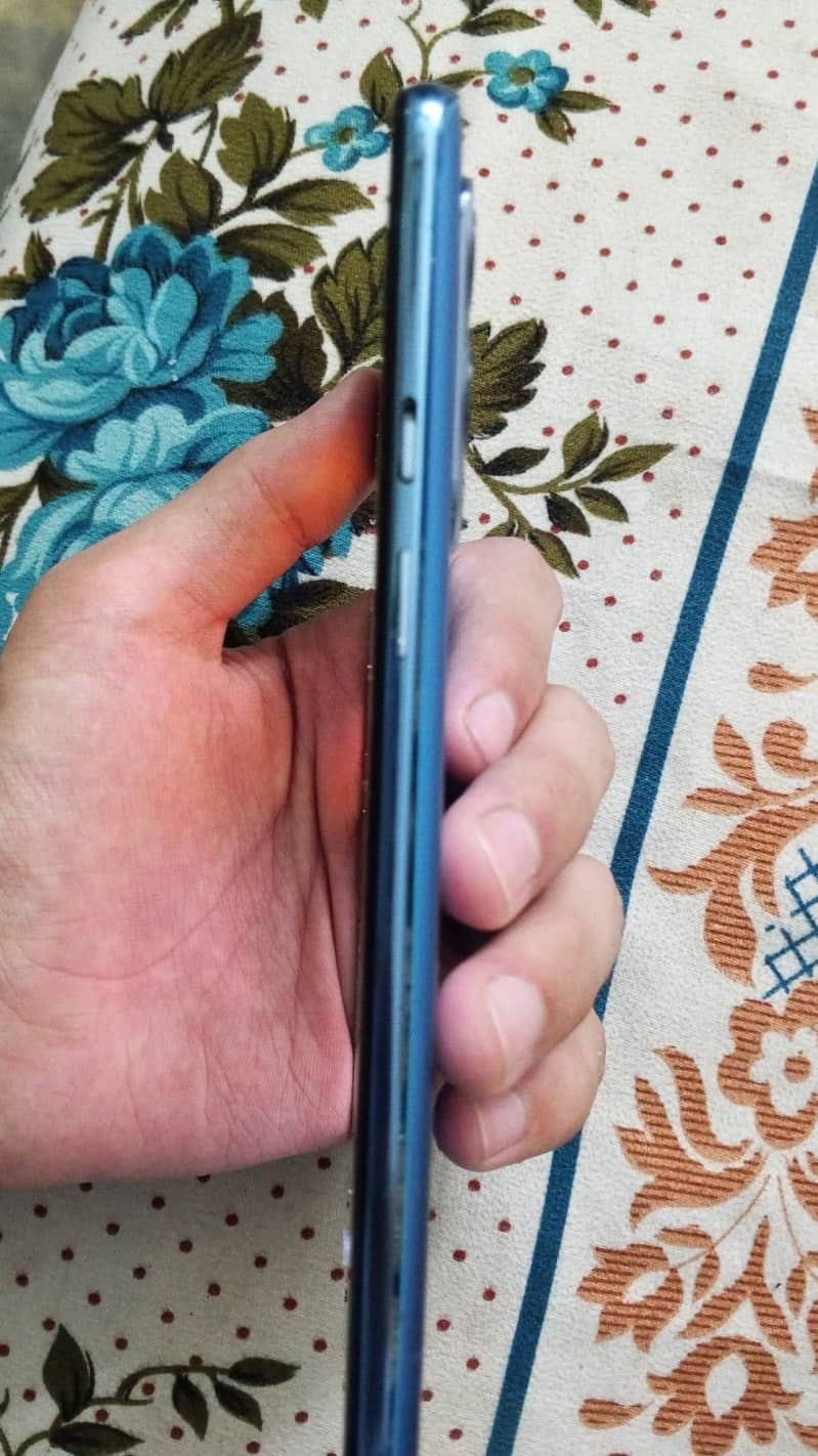 One Plus 9 4