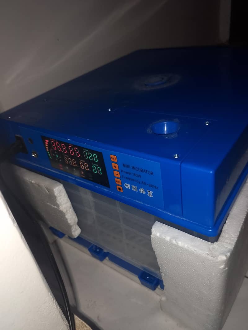 Automatic incubator 2