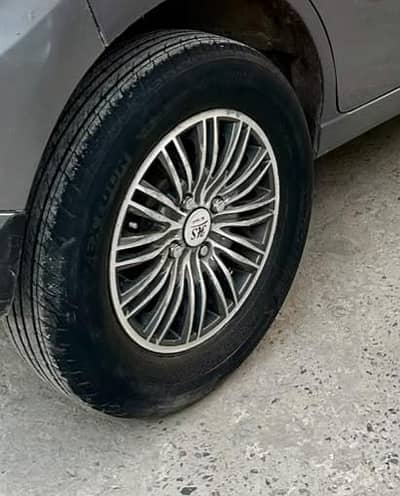 exchange be bogya ga simple rims ka sath wagnor cluts or alto ka lia