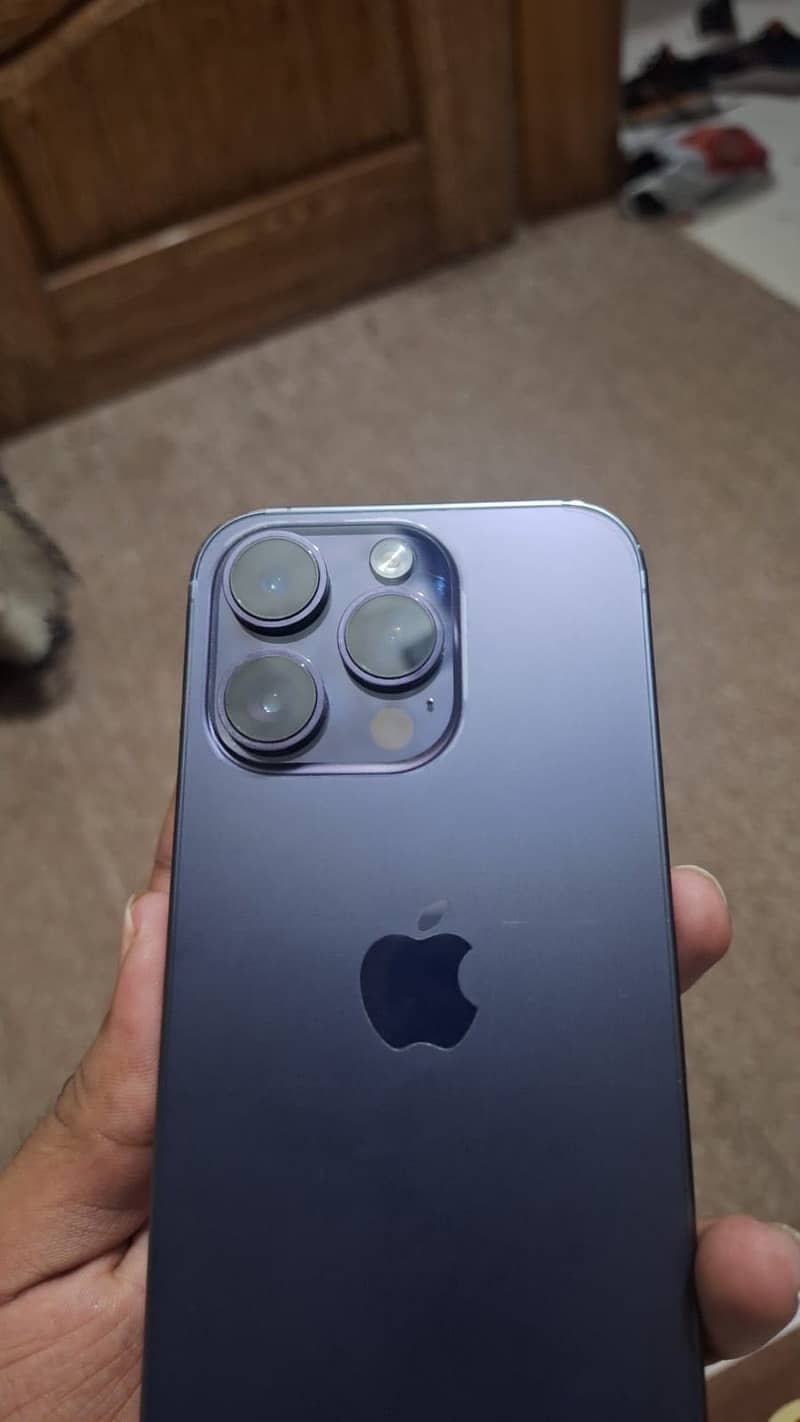Apple iPhone 14 Pro 2