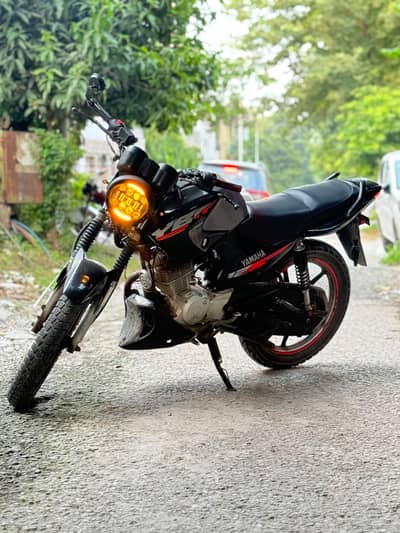 Yamaha YBR