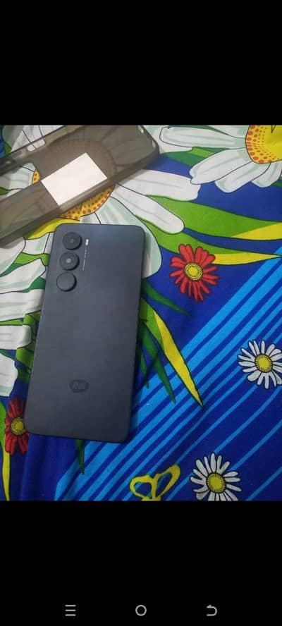 Itel City 100